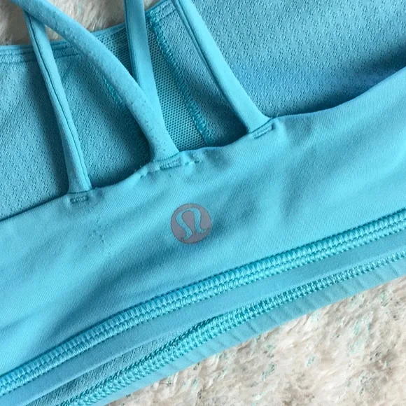 lululemon athletica Blue Sports Bra - Picture 3 of 3